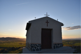Ermita del Cerro Santo en Porzuna, fotografía realizada por Ikonox Marketing Digital